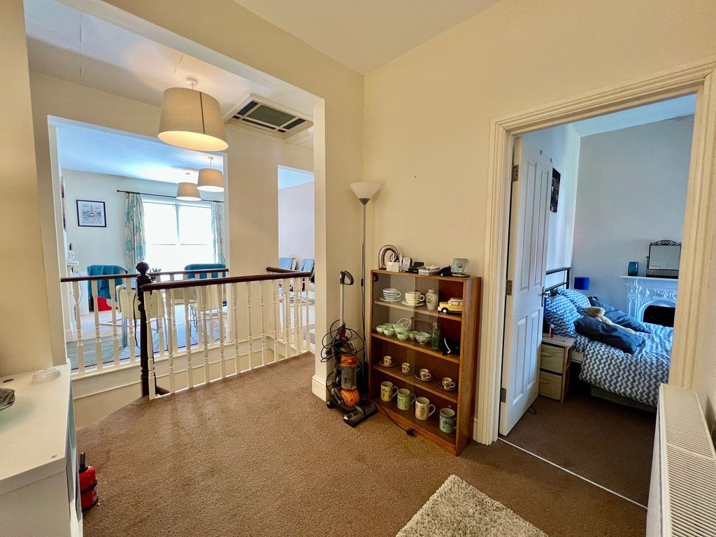Additional image 10 of 2 bed flat for saleHarlaxton Road, Grantham NG31