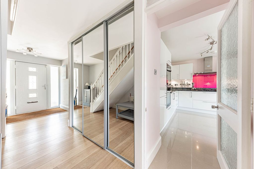Additional image 14 of 4 bed detached house for saleOspringe Place, Faversham ME13