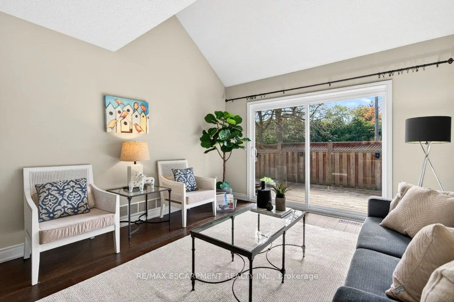 2350 New Street 20 photo 5