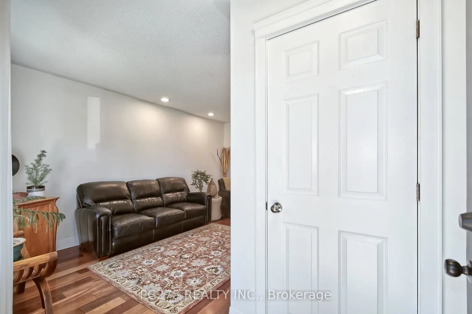 39 Ponsford Place photo 4
