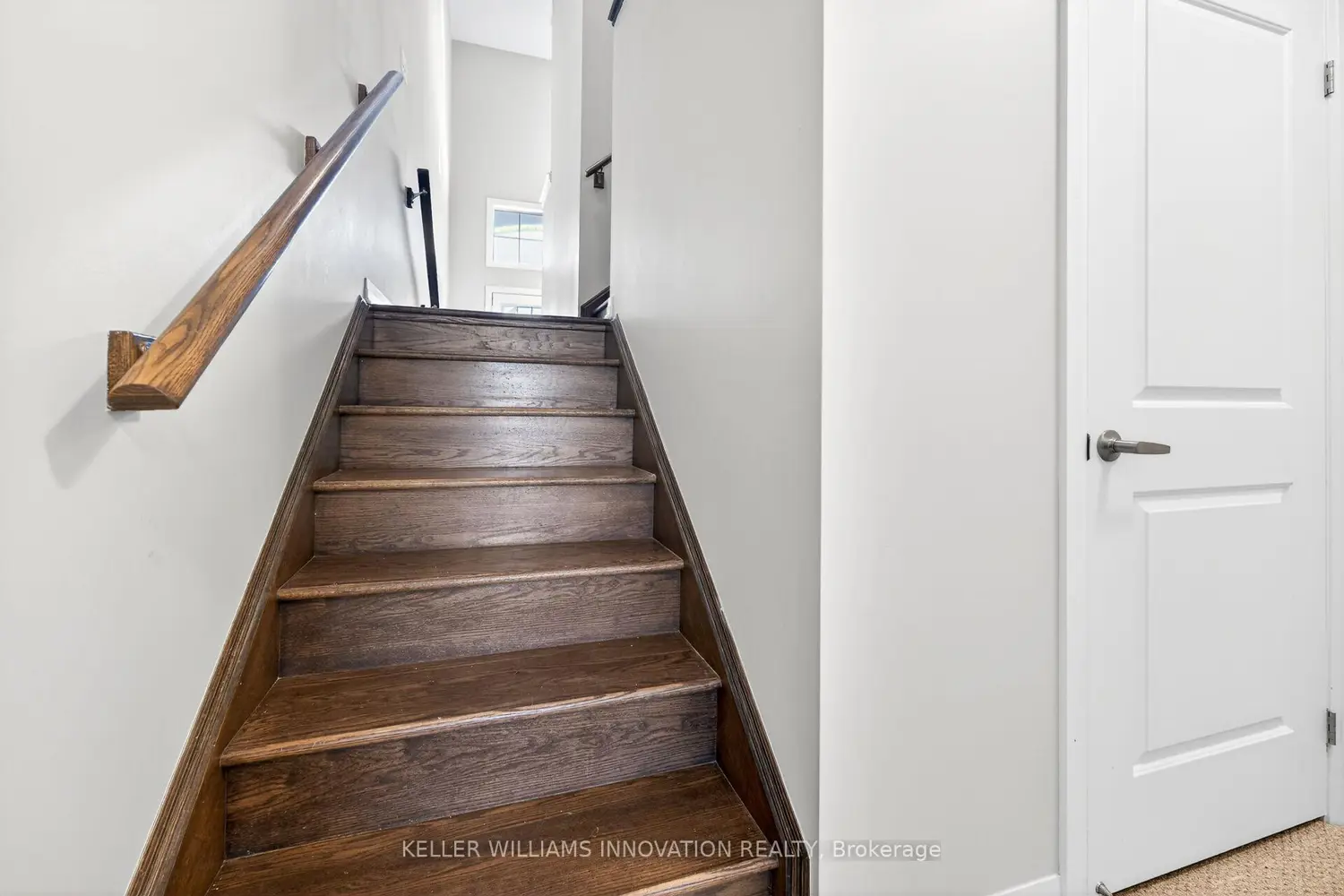 Additional image 16 of 4061 Maitland Street