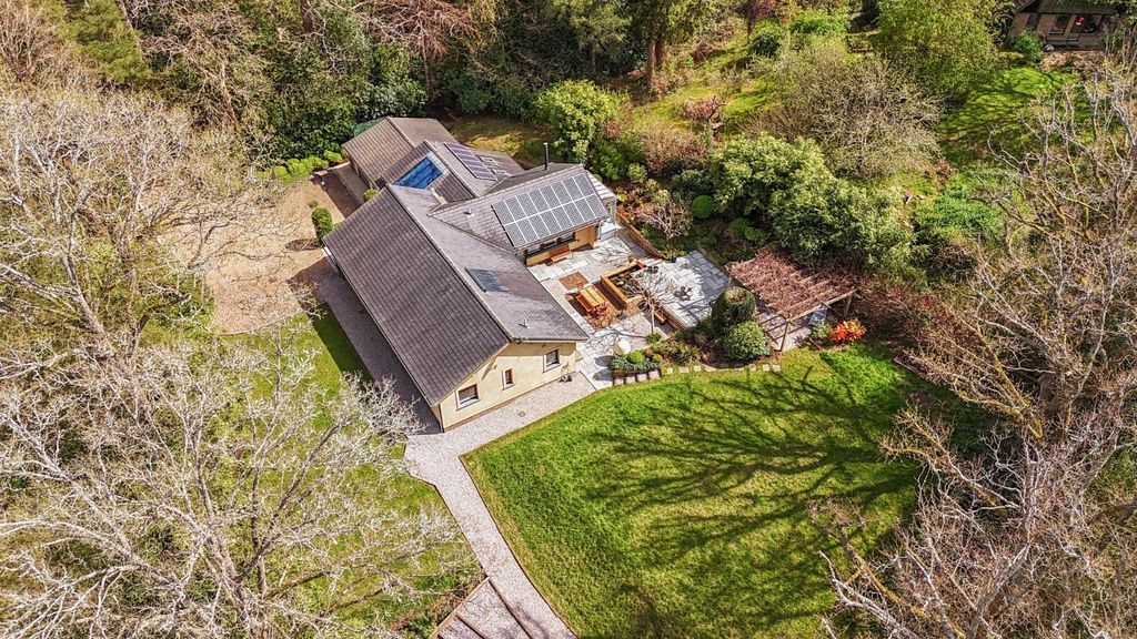 4 bed detached house for saleRyst Wood Road, Forest Row, East Sussex RH18