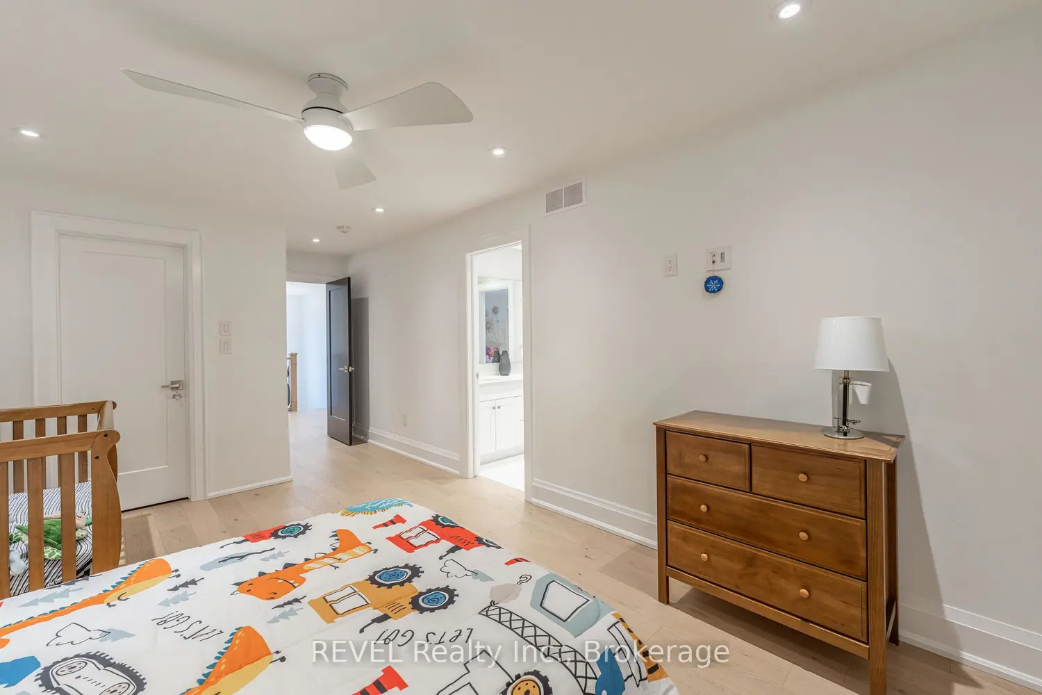 Additional image 12 of 7515 Sherrilee Crescent