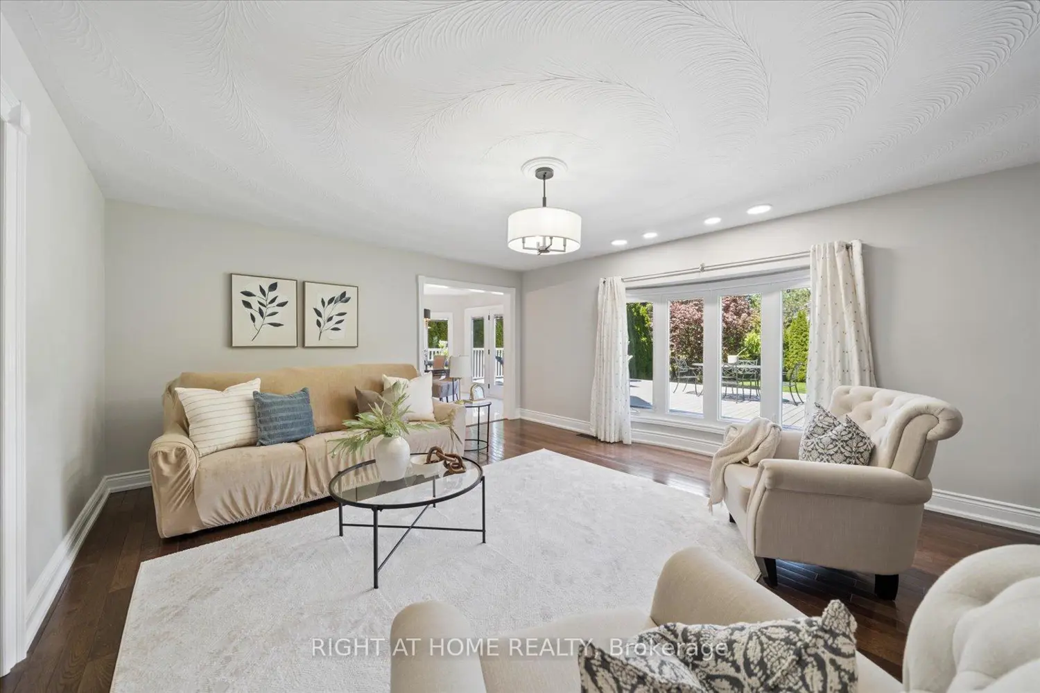 Additional image 9 of 137 Treegrove Circle