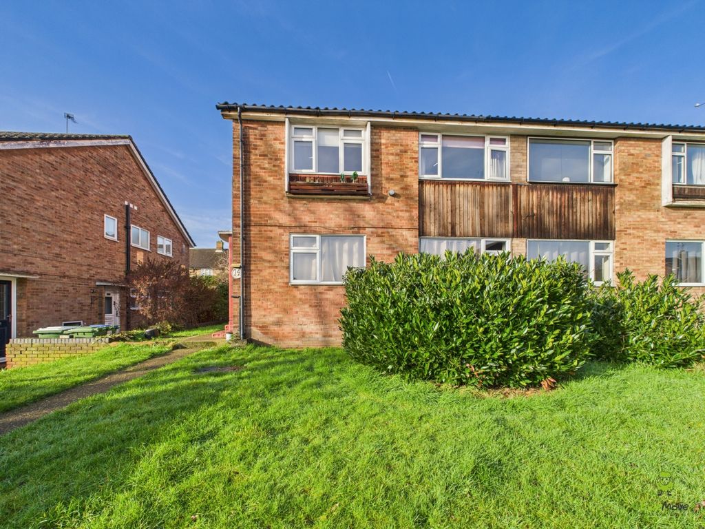 2 bed maisonette for saleRanworth Close, Erith, Kent DA8