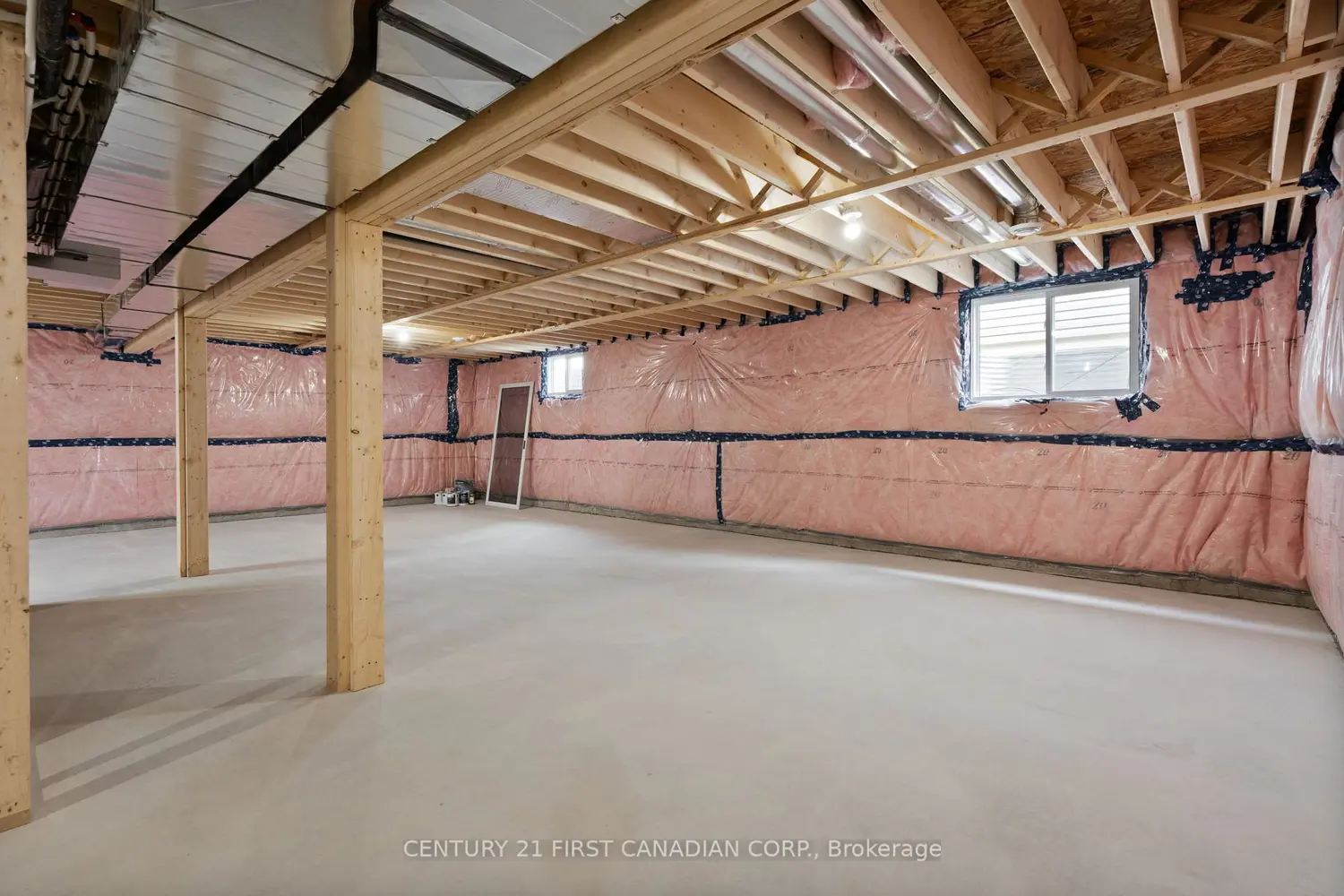 Additional image 19 of 125 Addison Avenue