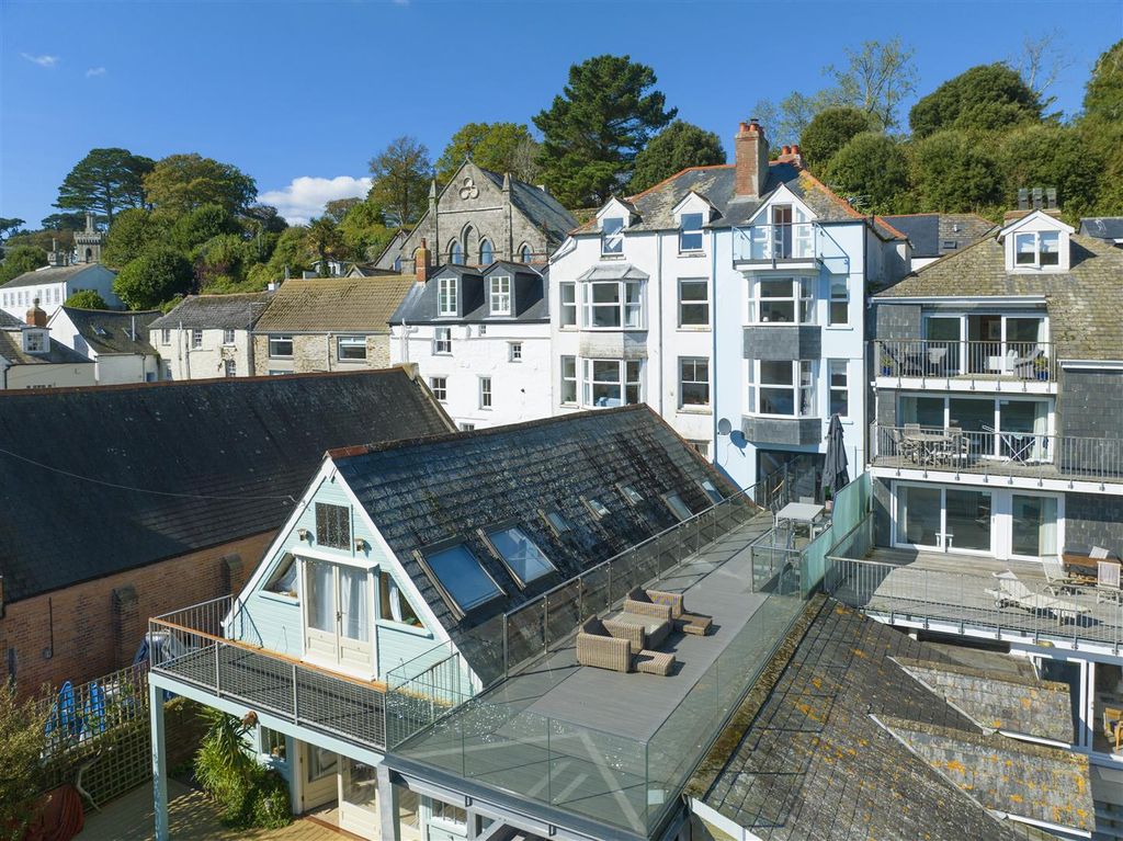 Additional image 4 of 4 bed terraced house for saleNorth Street, Fowey PL23