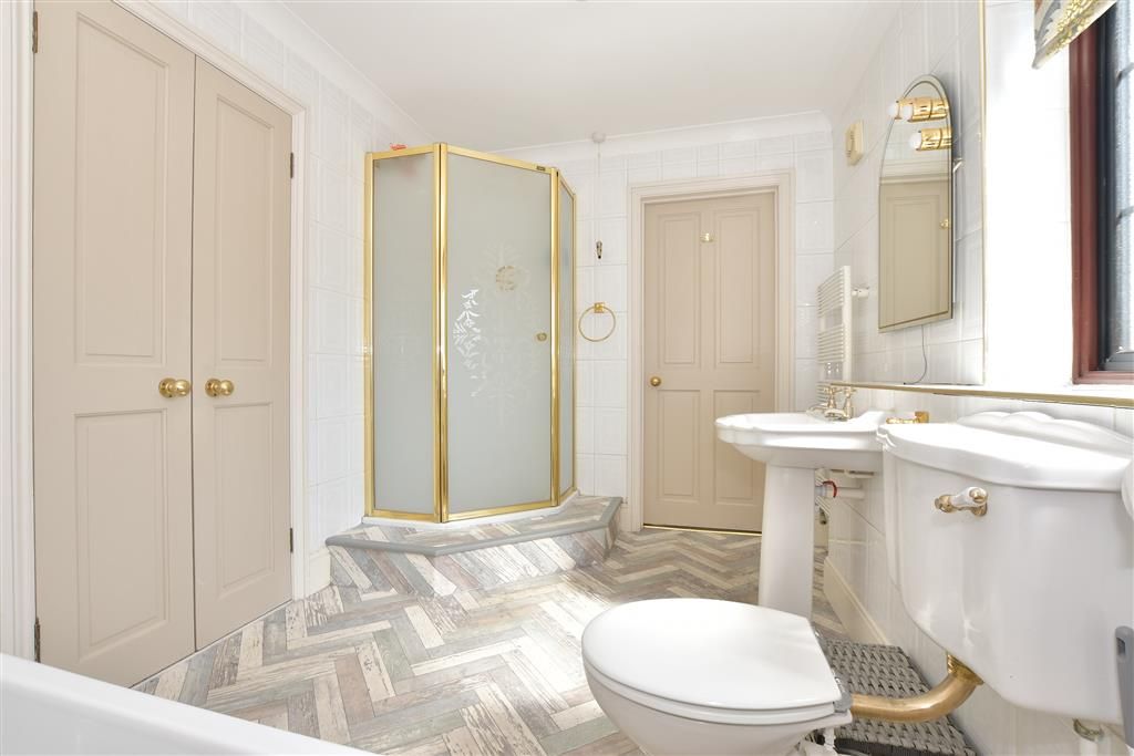 Additional image 11 of 4 bed detached house for saleLime Tree Court, Freshwater, Isle Of Wight PO40