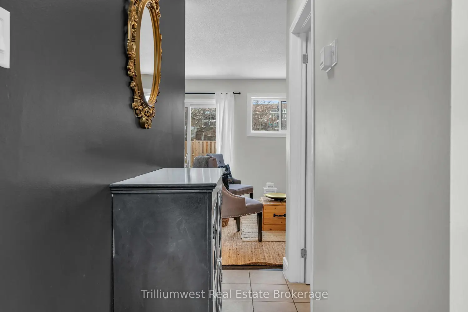 426 Grange Road 14 photo 3