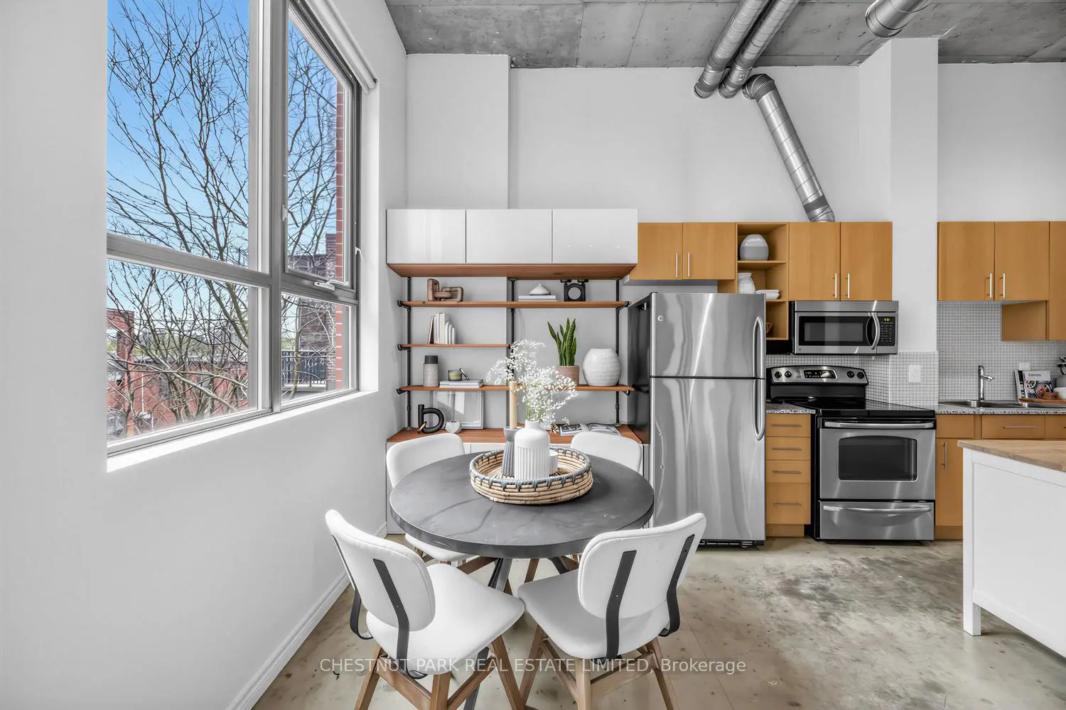 Additional image 2 of 363 Sorauren Avenue 301
