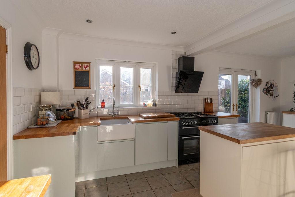Additional image 4 of 4 bed detached house for saleGreenway Lane, Fakenham NR21