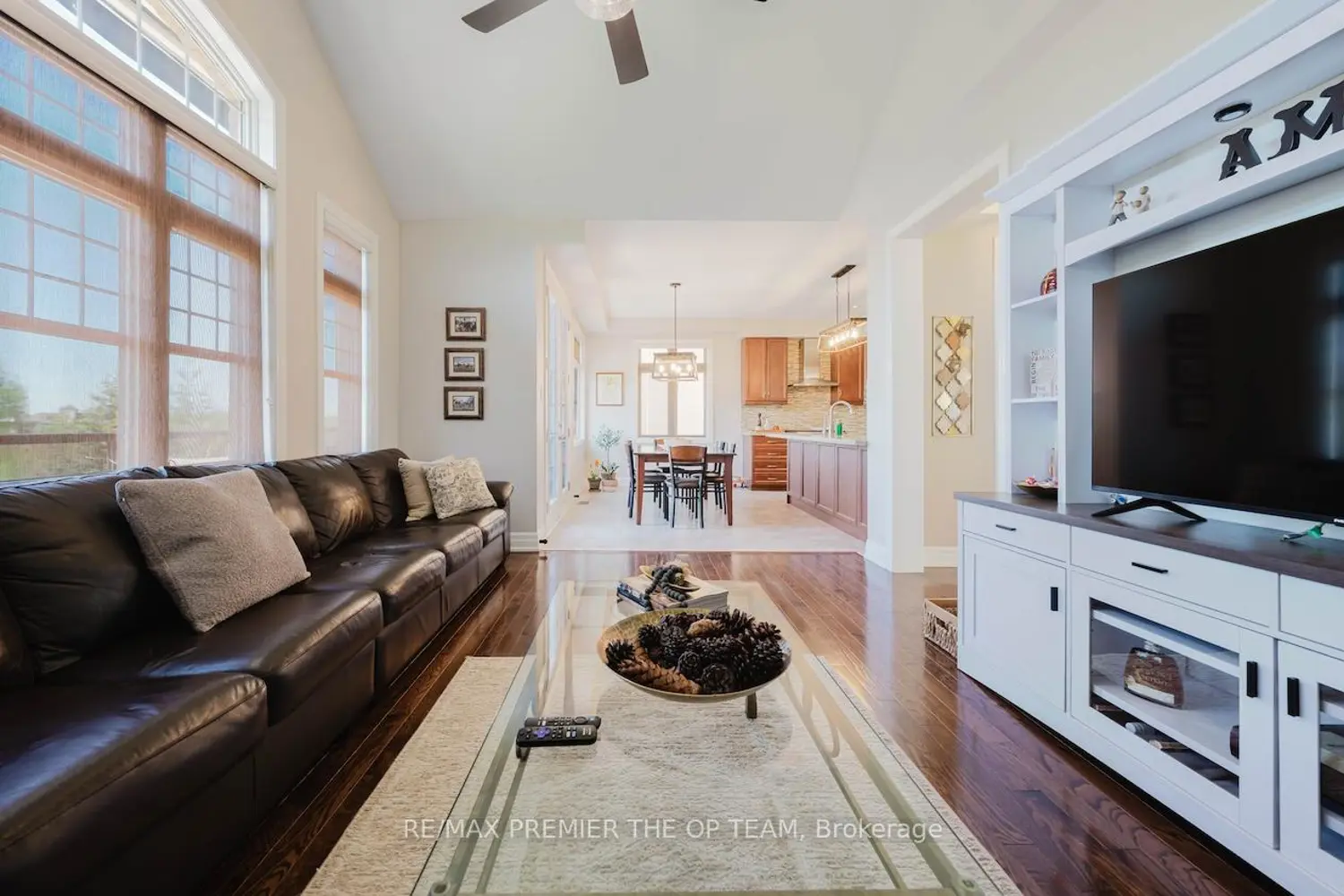 22 Adelia Place photo 5