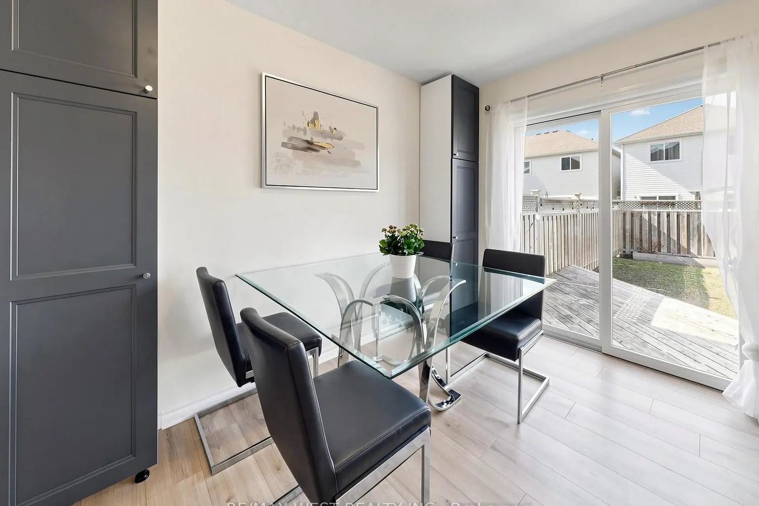 Additional image 8 of 195 Banting Crescent