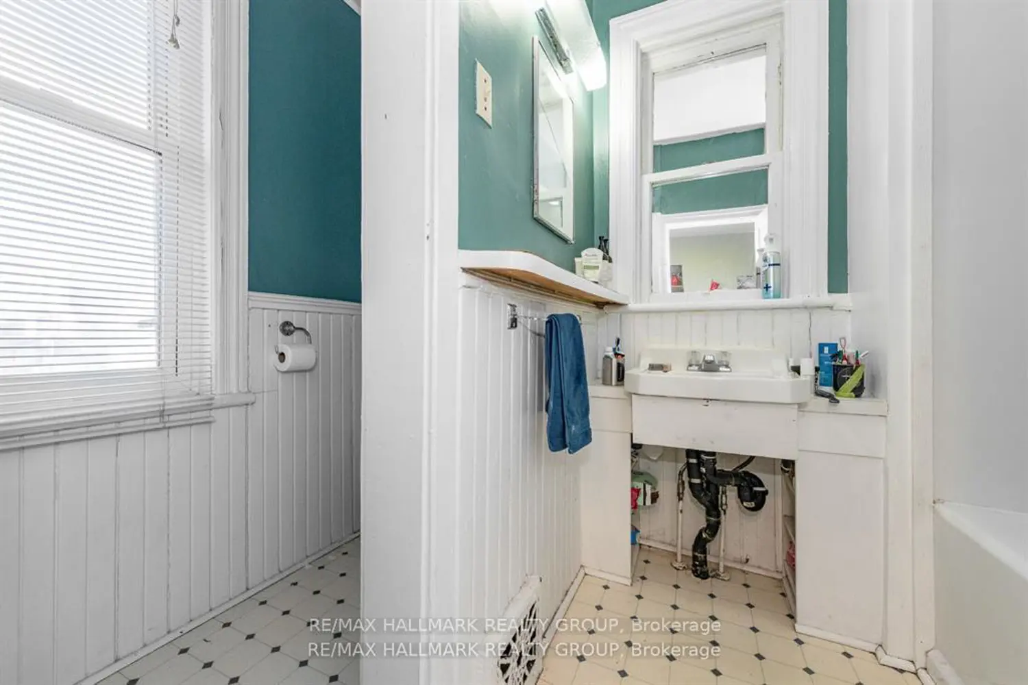 121 Osgoode Street photo 5