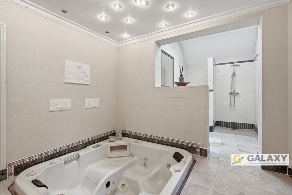 Additional image 20 of 7 bed detached house for saleCamp Road, Gerrards Cross SL9