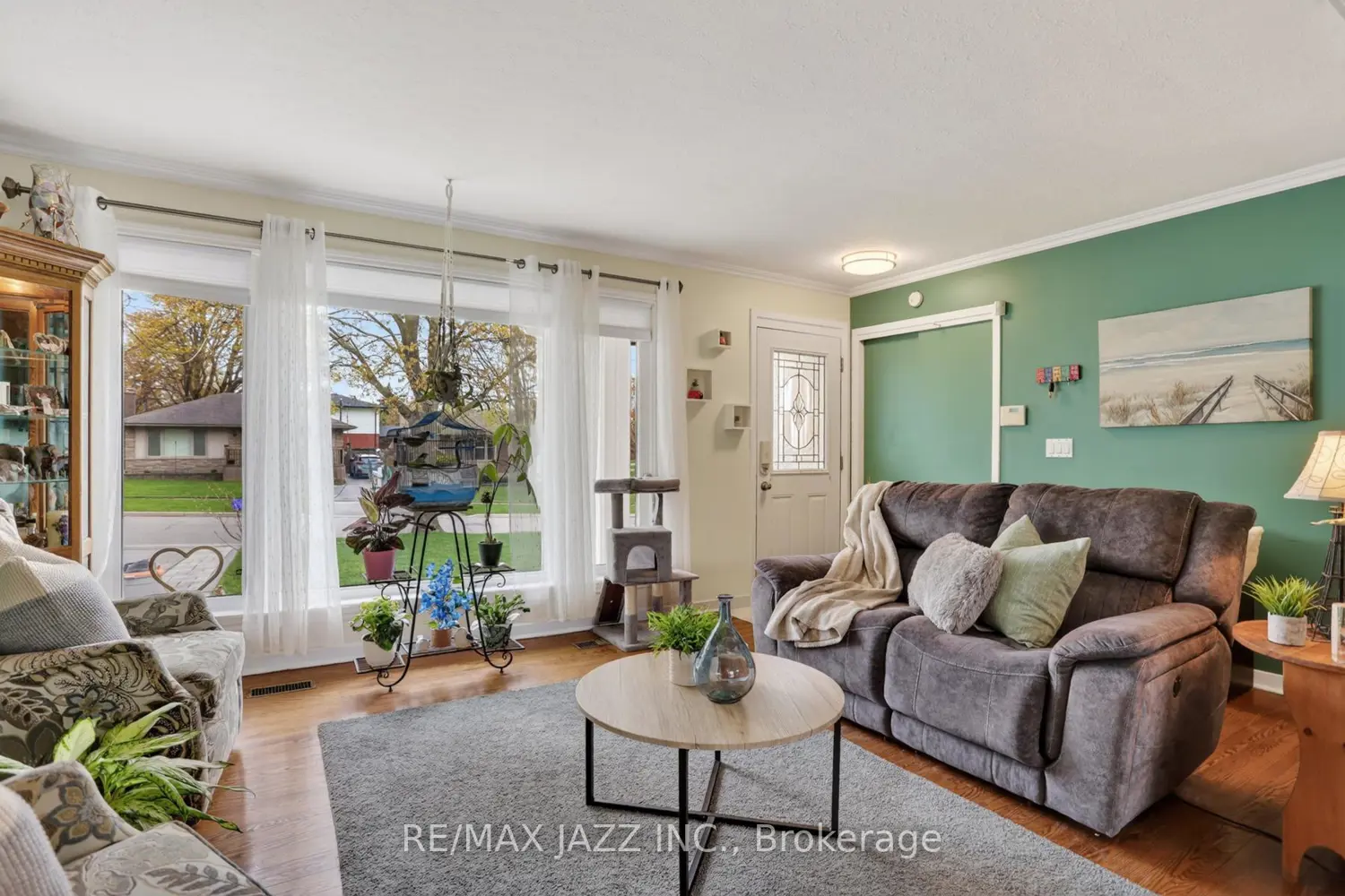 1206 Belvedere Avenue photo 3