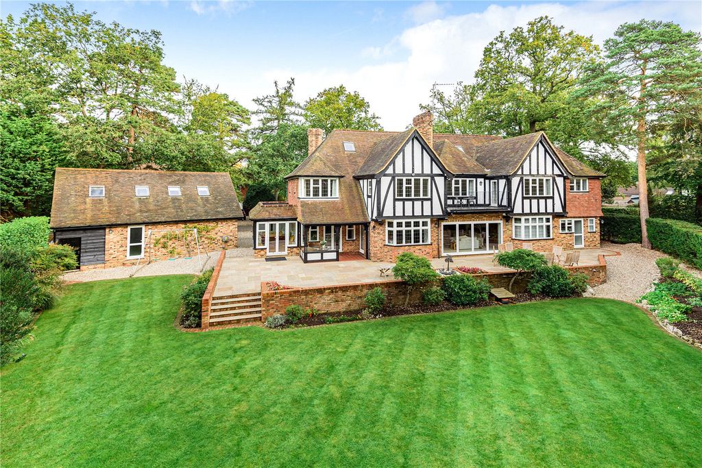 Additional image 9 of 6 bed detached house for saleManor Lane, Gerrards Cross, Buckinghamshire SL9