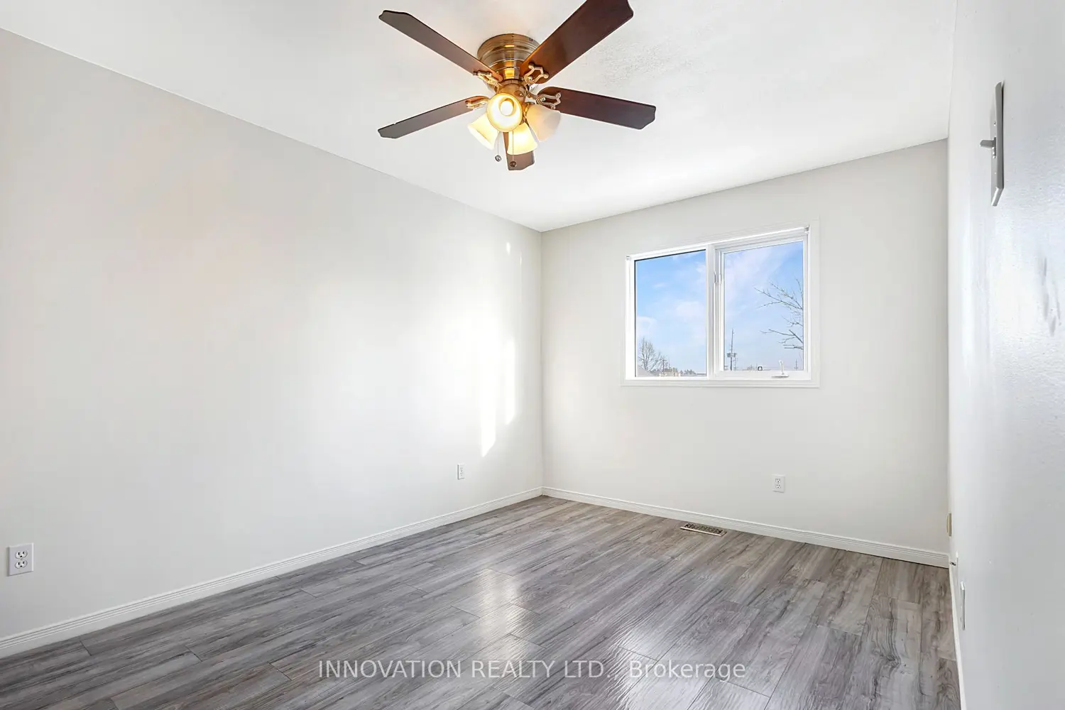 Additional image 13 of 330 Fairbrooke Court
