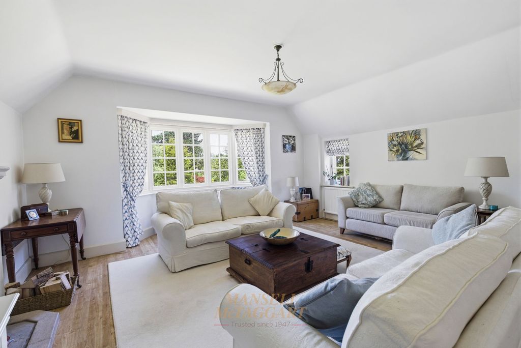 4 bed maisonette for saleAshdown Place, Forest Row RH18 photo 4