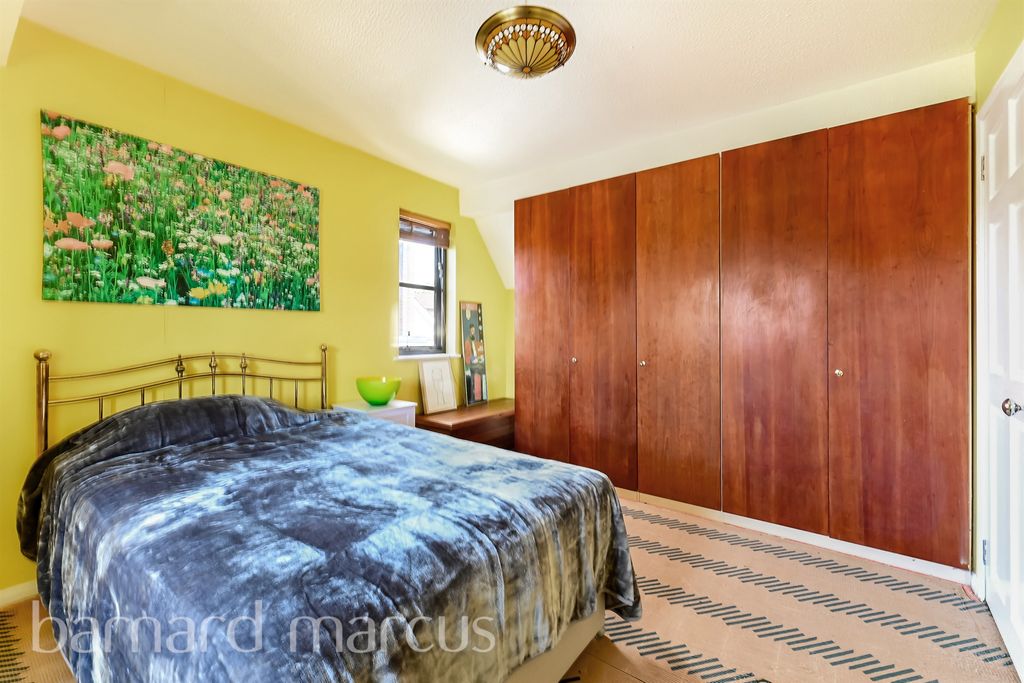 Additional image 13 of 2 bed detached house for saleFairfield Close, Ewell, Epsom KT19