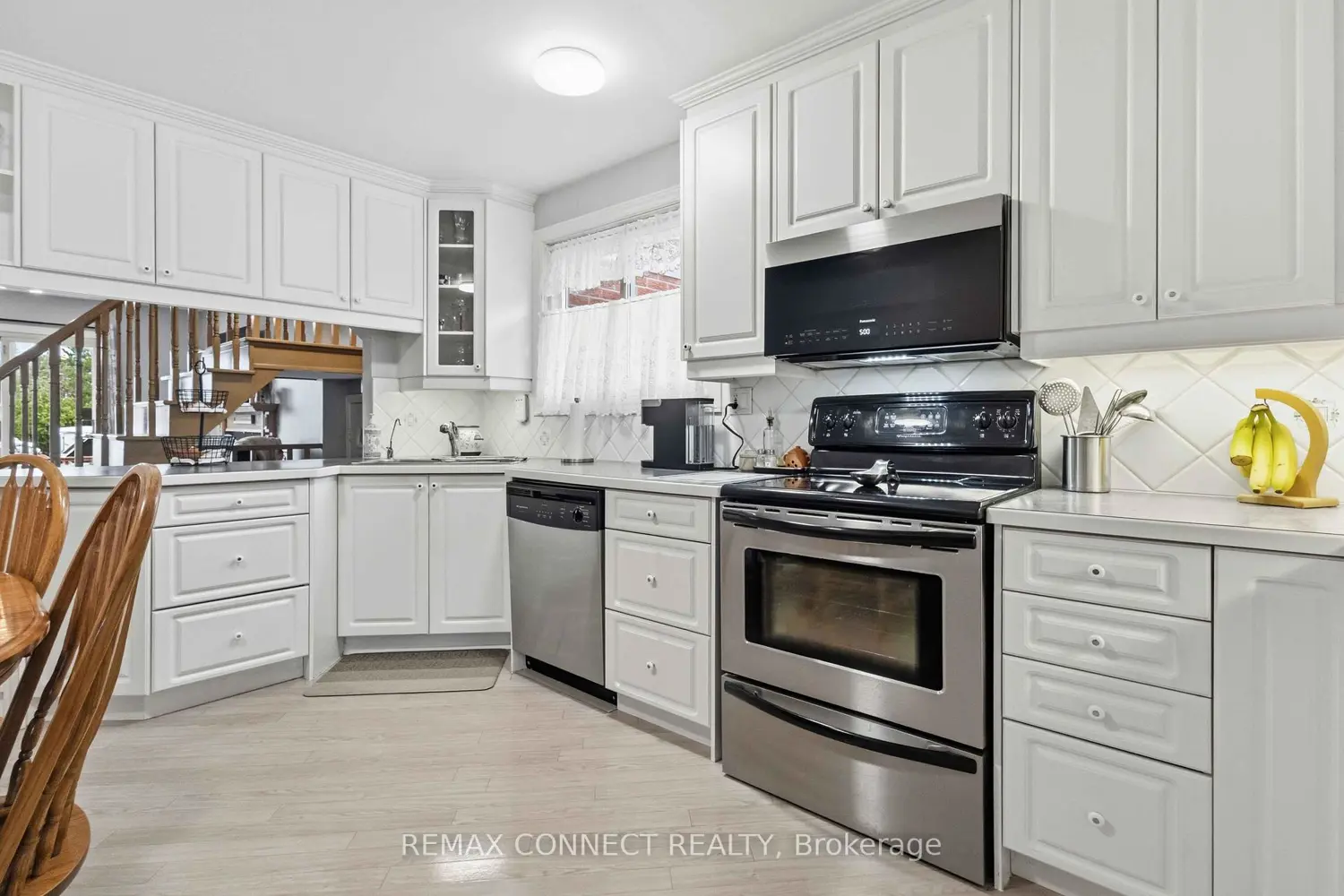 Additional image 6 of 1805 Woodview Avenue