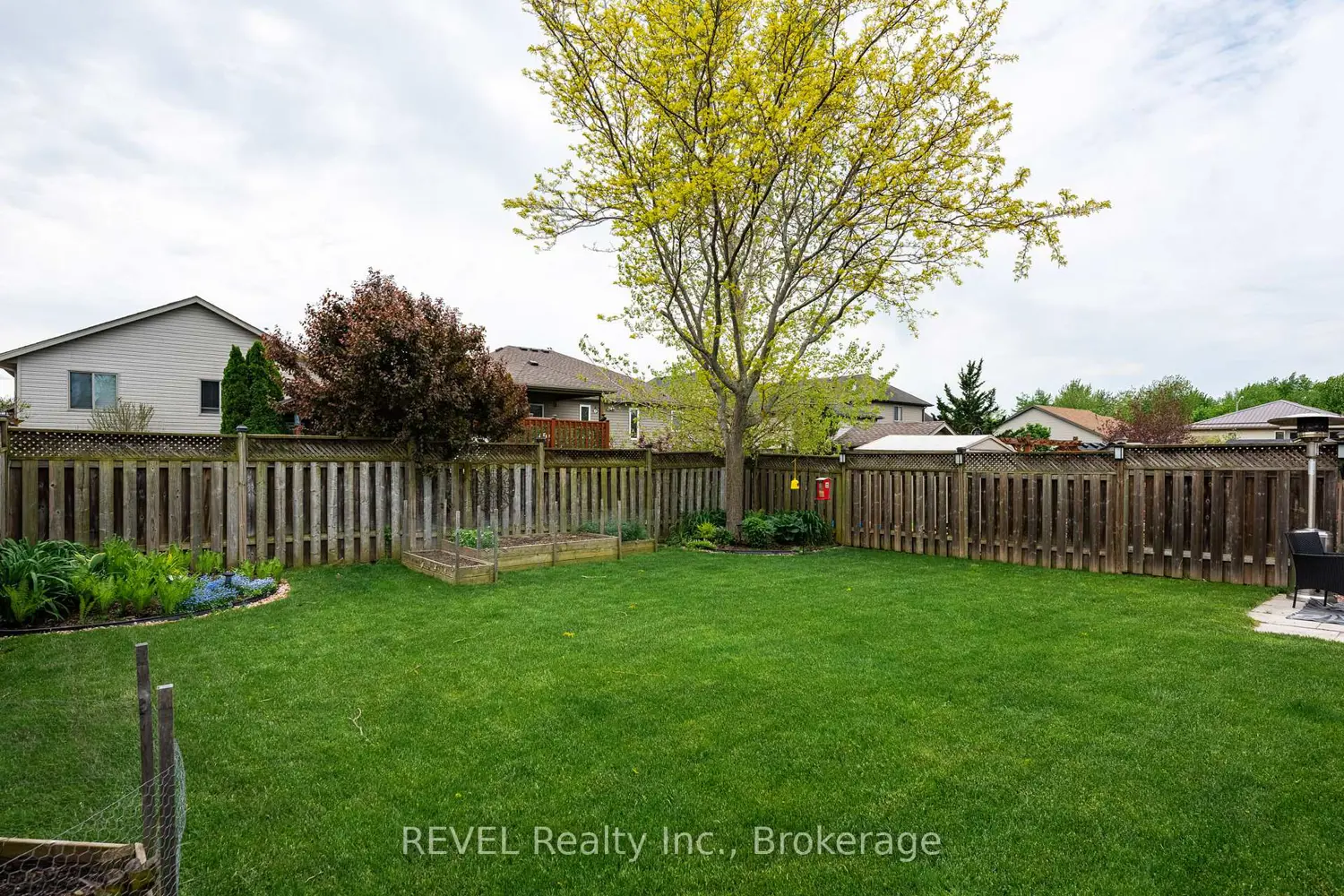 Additional image 15 of 8368 Racey Avenue