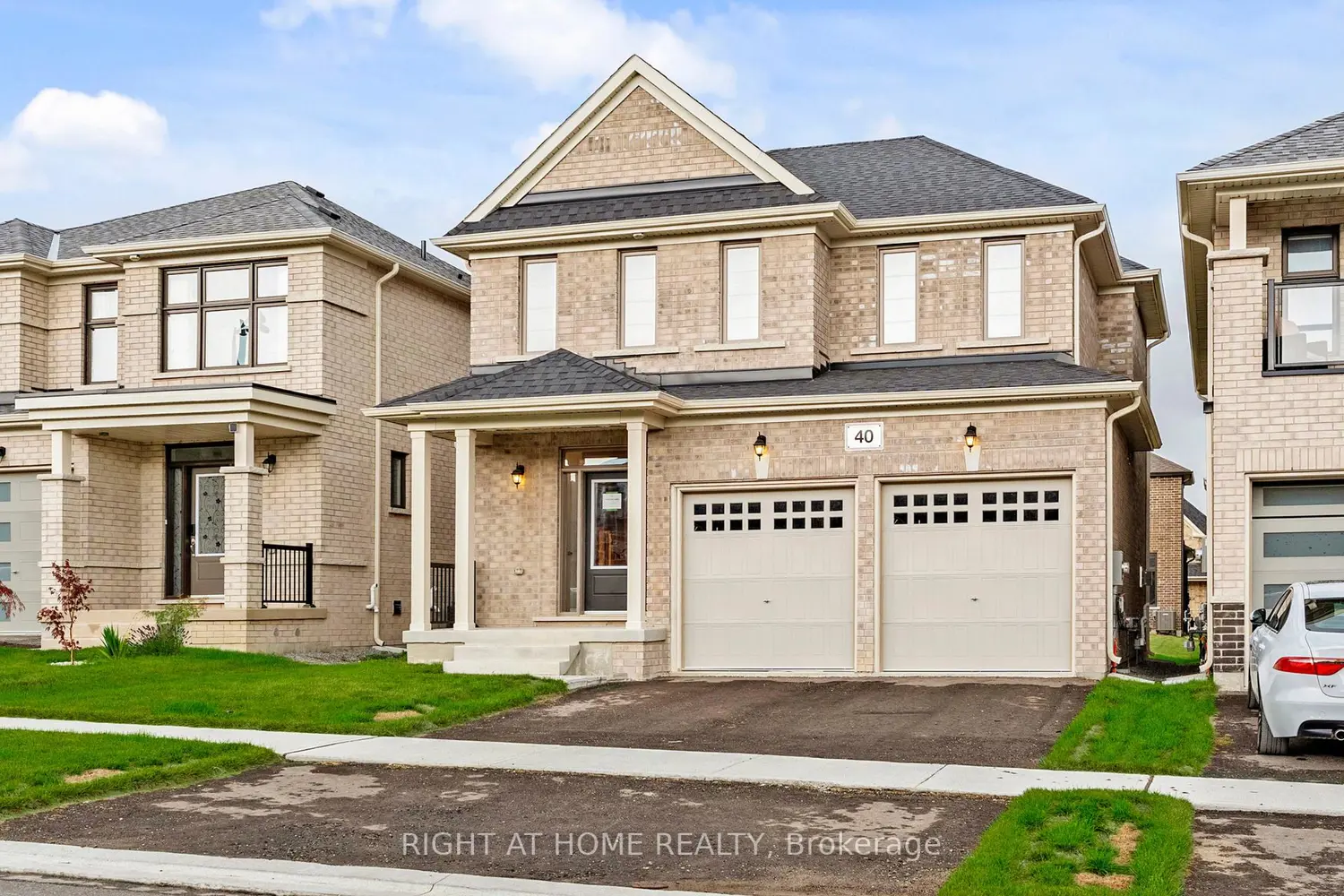 40 Ainslie Hill Crescent photo 2