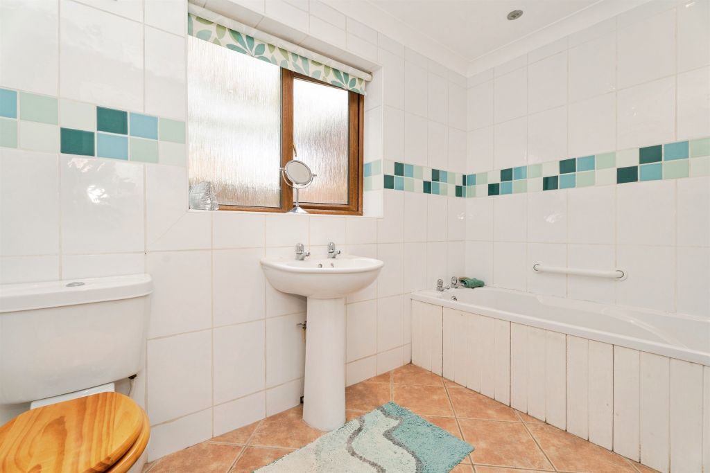 Additional image 15 of 4 bed detached bungalow for saleWalnut Grove, Fakenham NR21