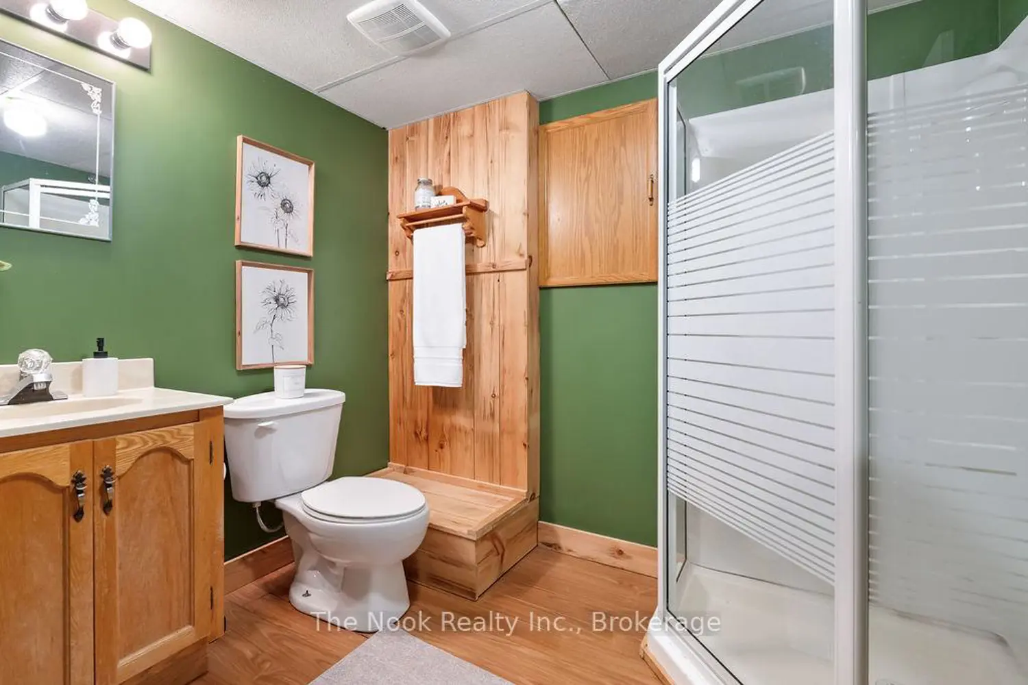 Additional image 18 of 16 Robmar Crescent
