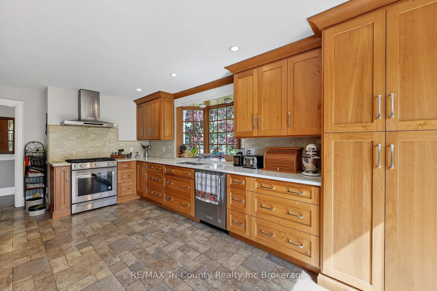 Additional image 3 of 9088 Culloden Road