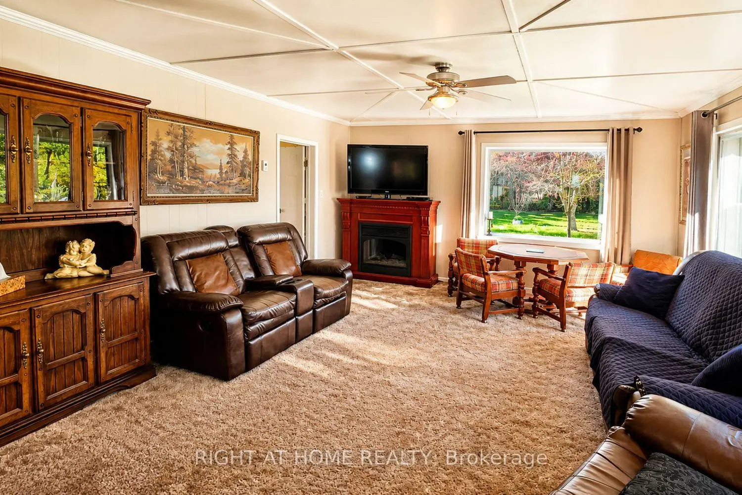 640 Tiny Beaches Road photo 5