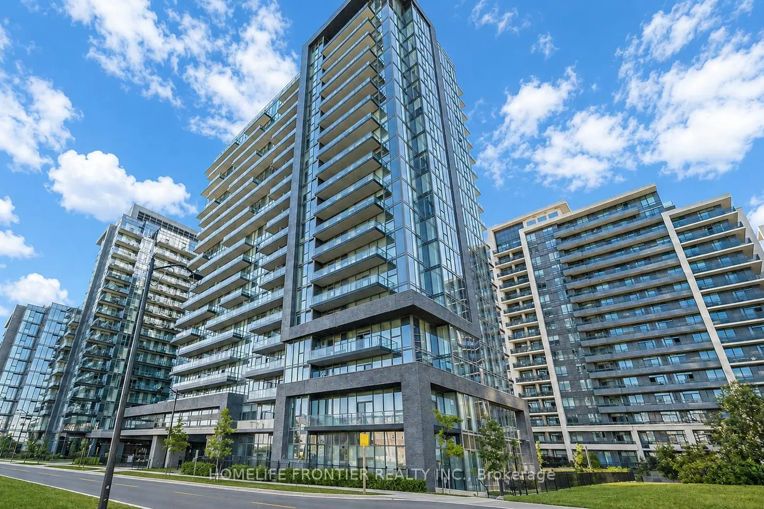 20 Gatineau Drive 301