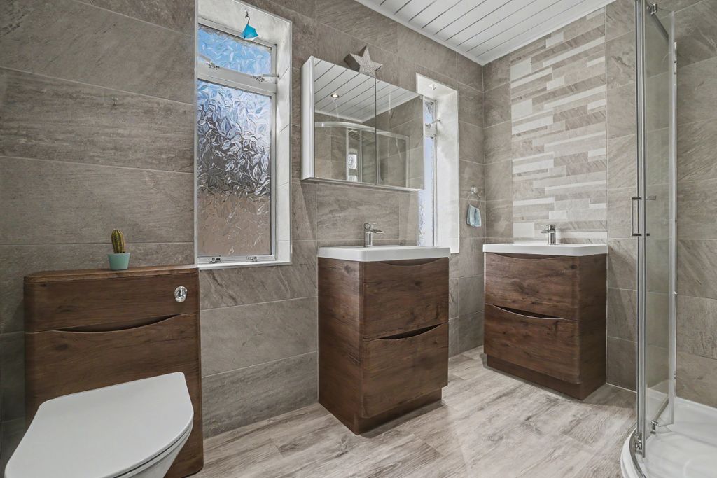 Additional image 4 of 3 bed semi-detached house for saleAbbots Road, Grangemouth FK3