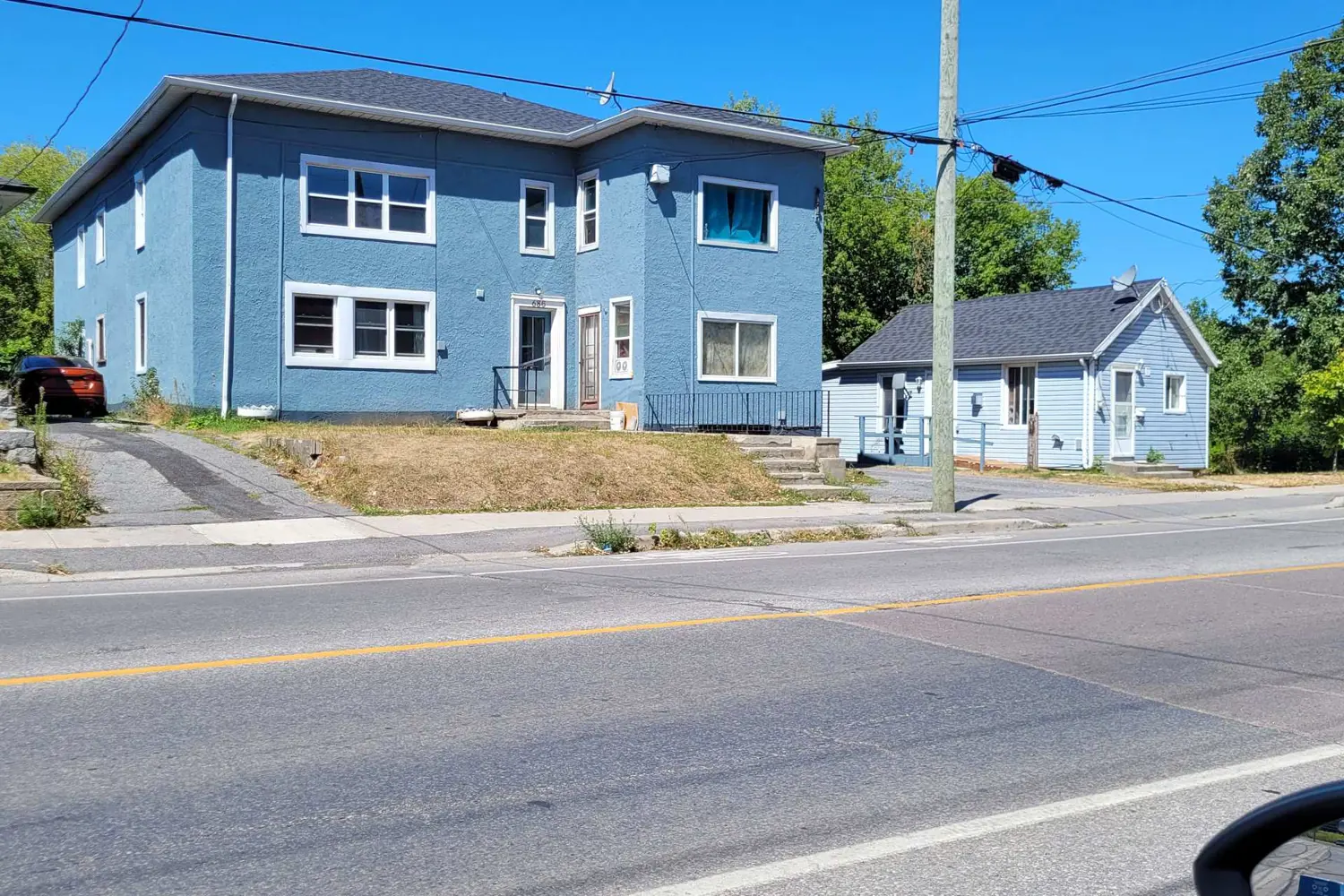 686 Montreal Street photo 2