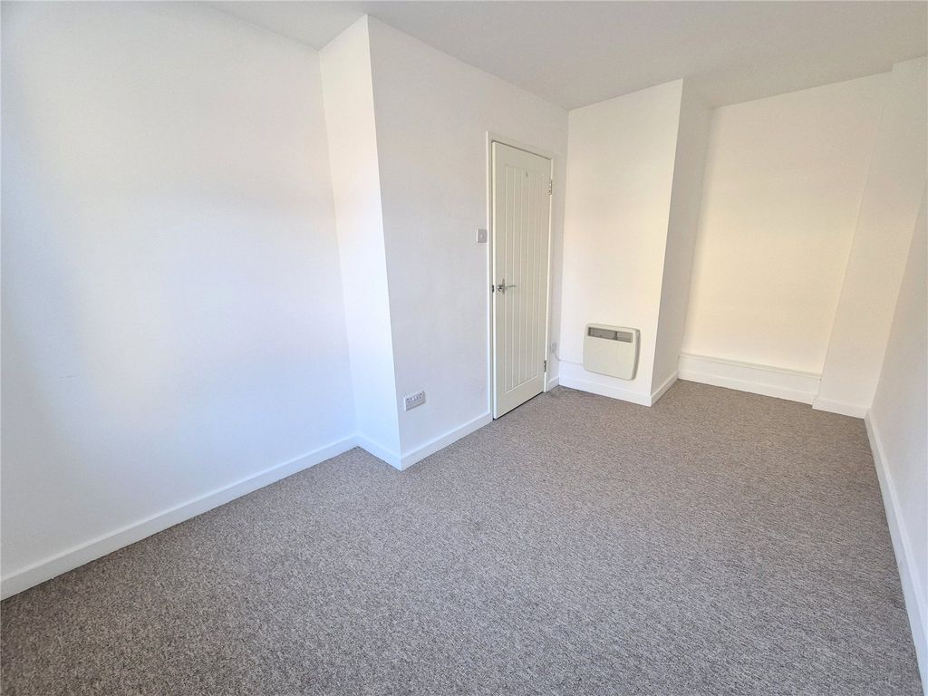Additional image 7 of 2 bed flat for saleSelwood Road, Frome, Somerset BA11