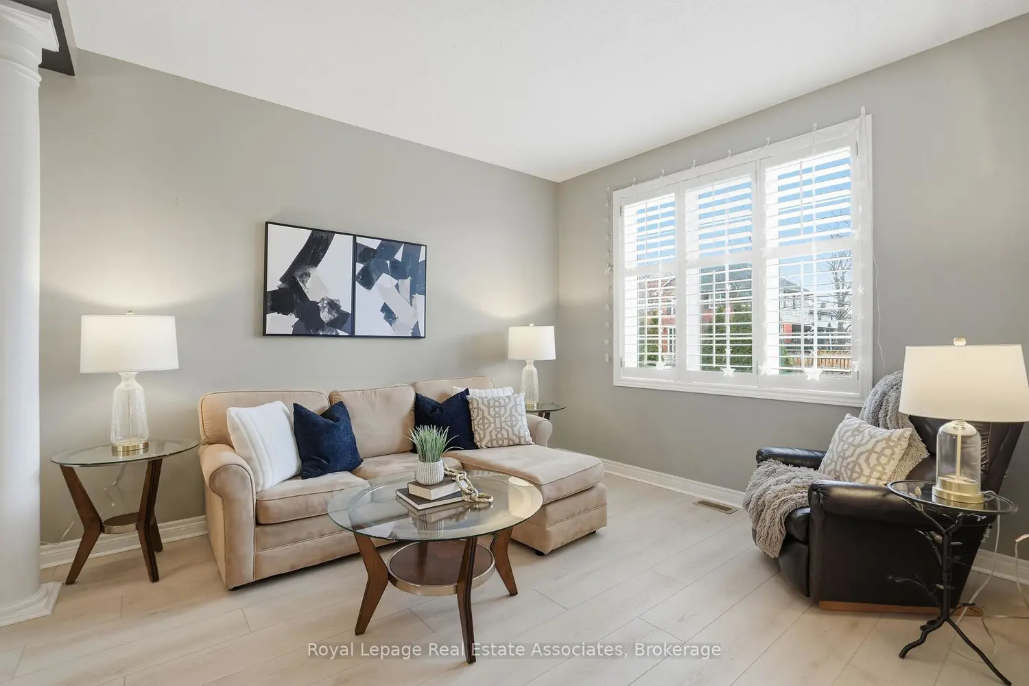 486 Delaney Court photo 5
