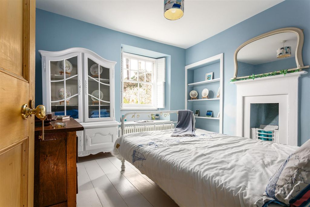 Additional image 16 of 6 bed detached house for saleBull Hill, Fowey PL23