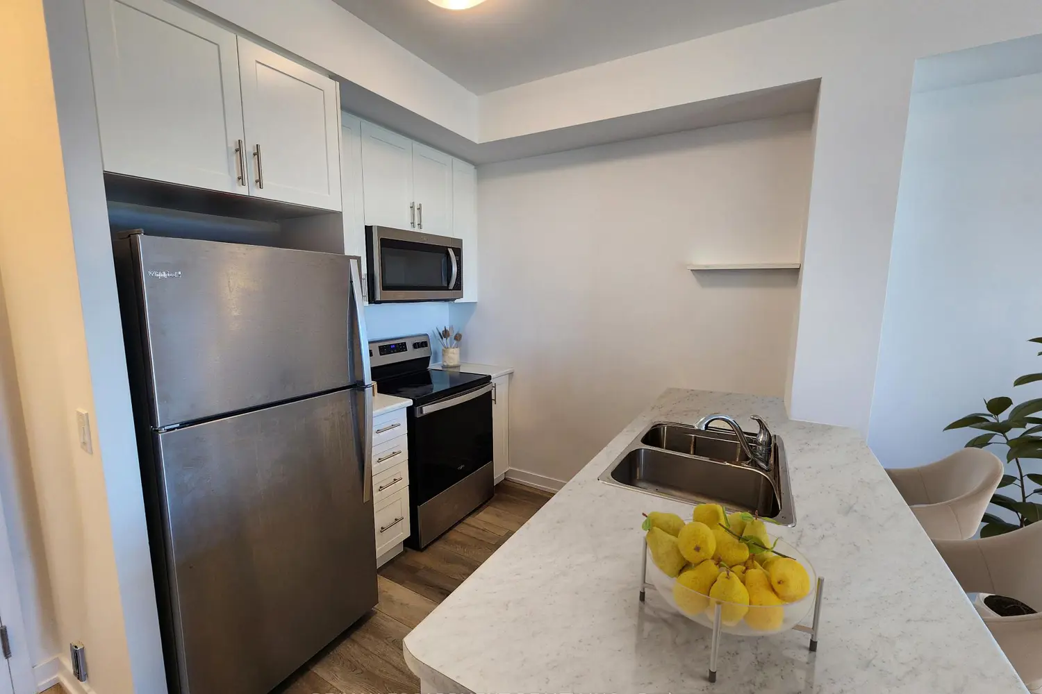 Additional image 4 of 5055 Greenlane Road 313