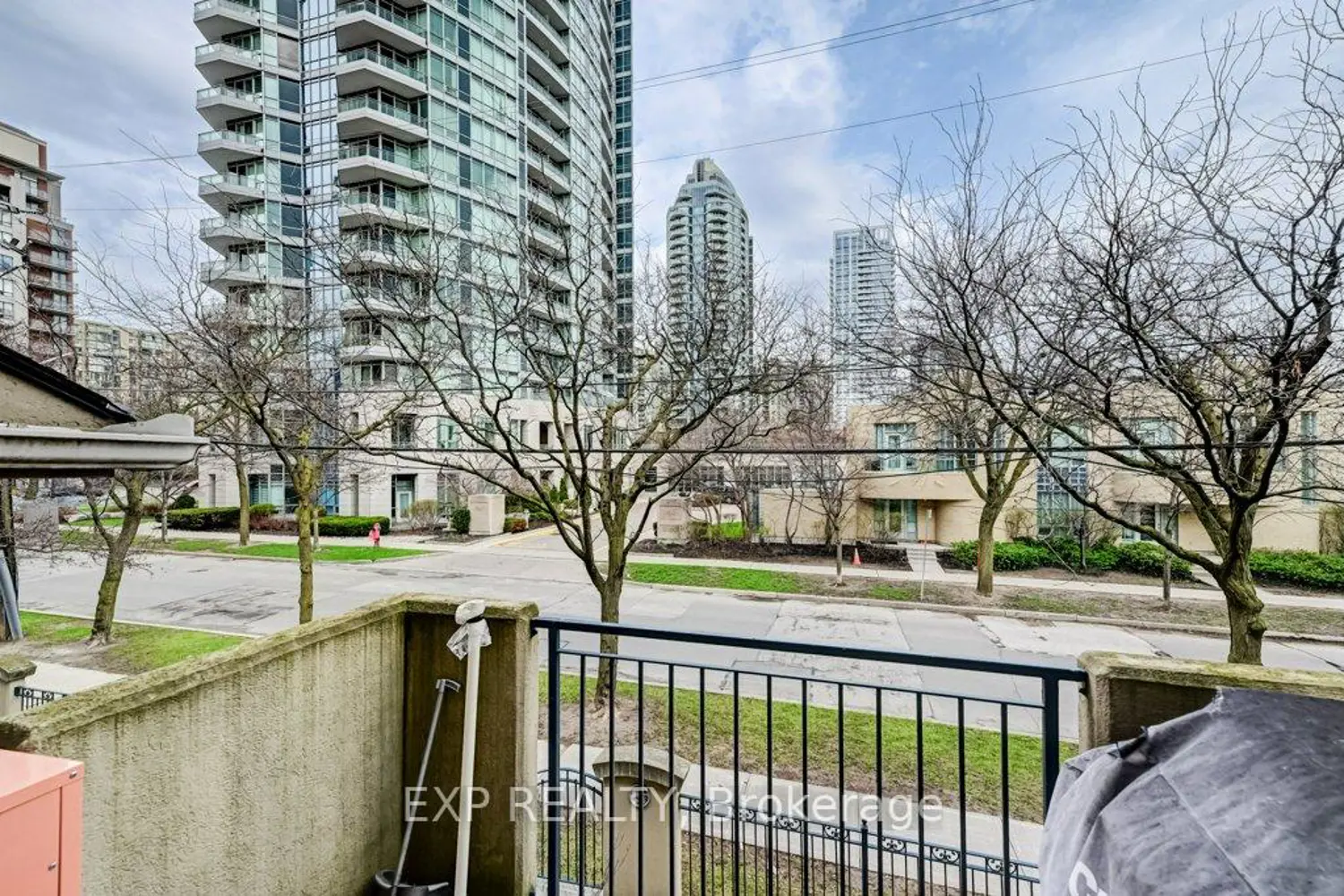 Additional image 14 of 28 Sommerset Way 1716