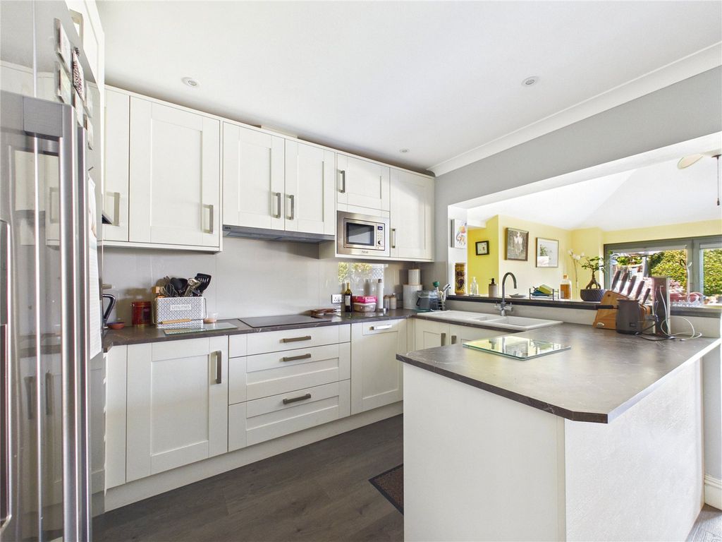 Additional image 4 of 3 bed bungalow for saleRosemary Avenue, Felixstowe, Suffolk IP11