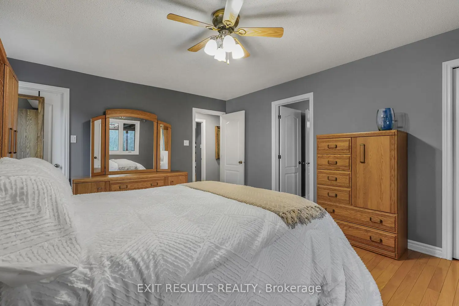 638 St Thomas Road photo 4