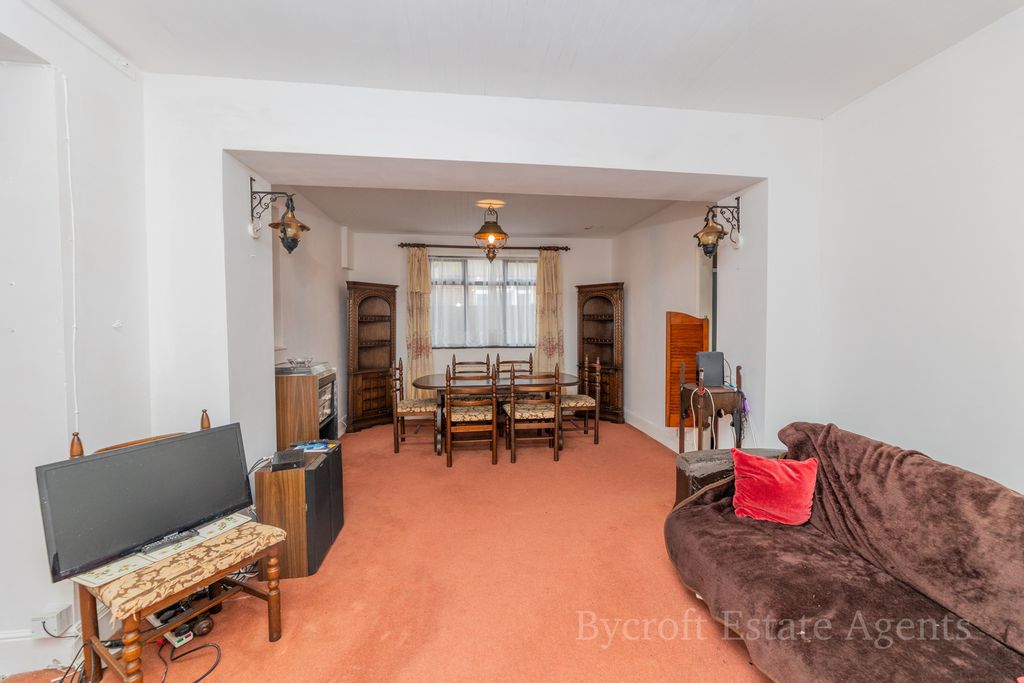 Additional image 3 of 3 bed semi-detached house for saleCollingwood Road, Great Yarmouth NR30