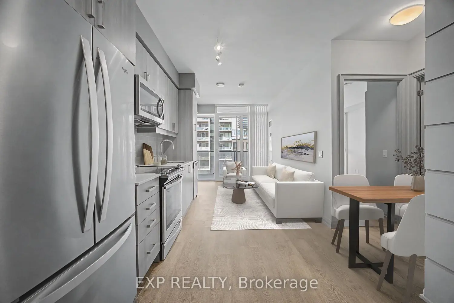 7895 Jane Street 309 photo 4