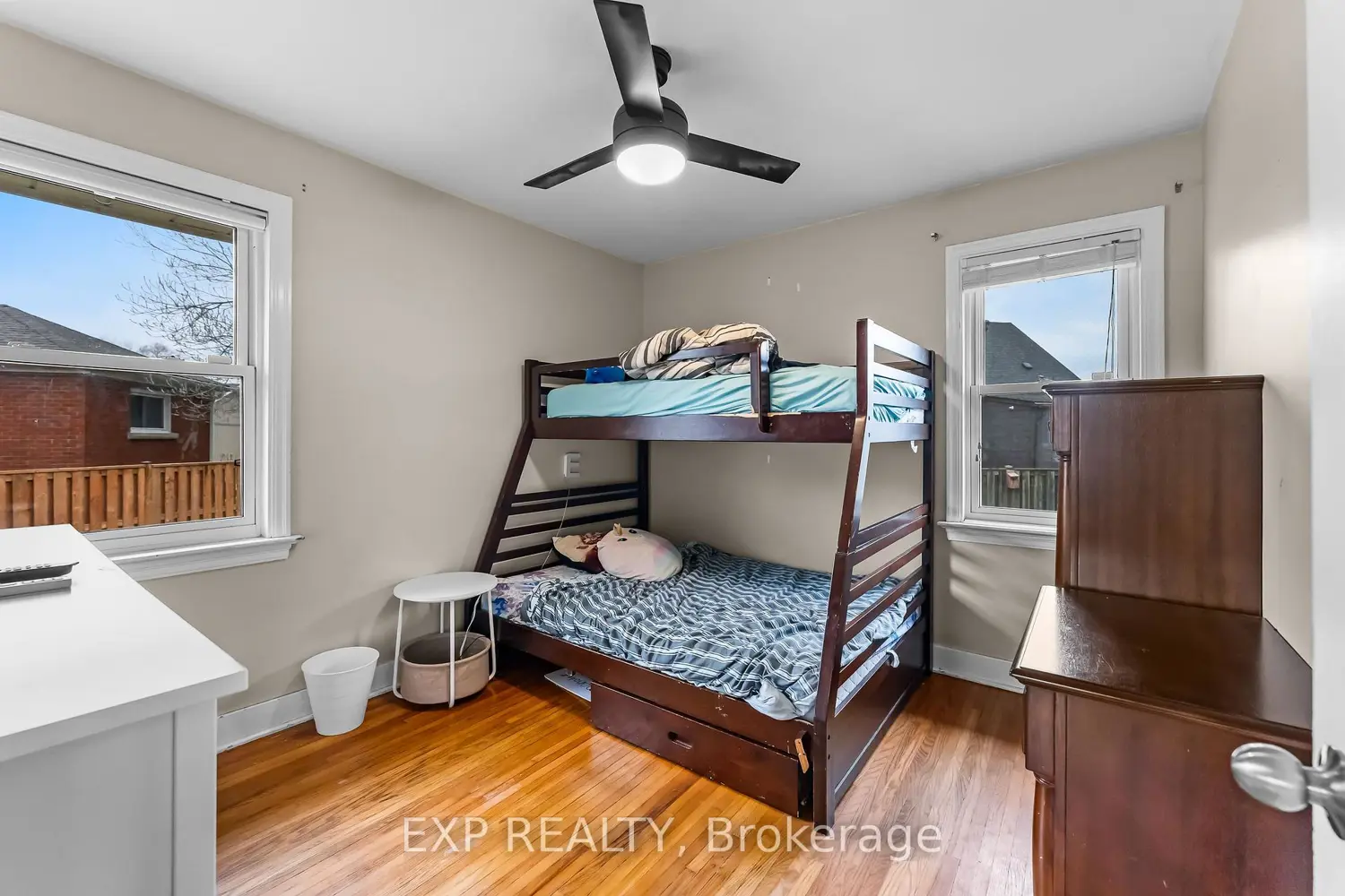 Additional image 4 of 6396 Laura Crescent