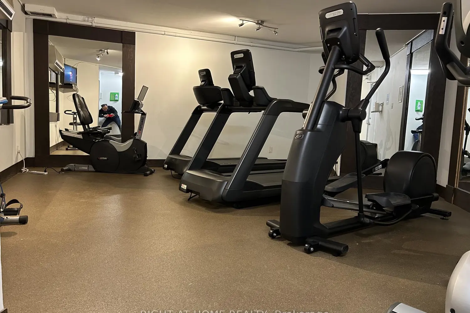 Additional image 4 of 250 Queens Quay 1608