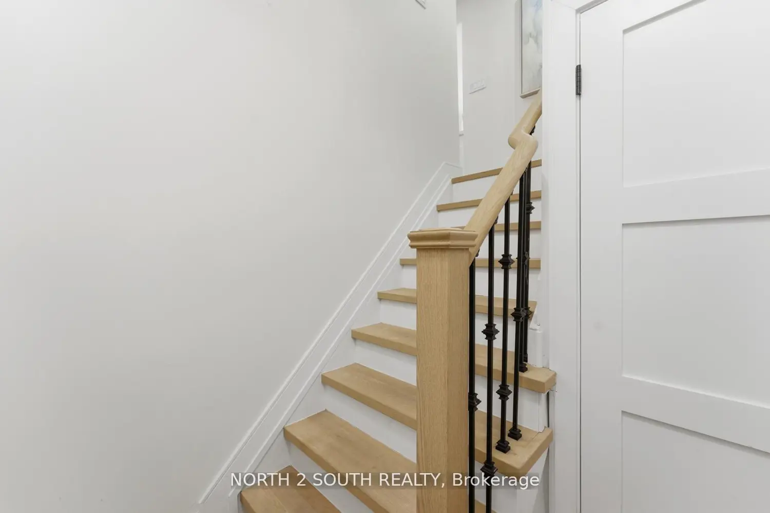 100 Arbors Lane Th 23 photo 4