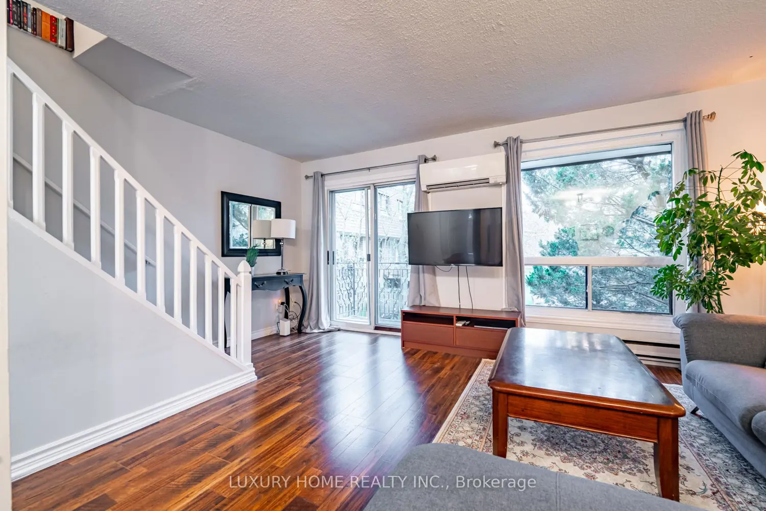 Additional image 6 of 100 Henderson Avenue 2