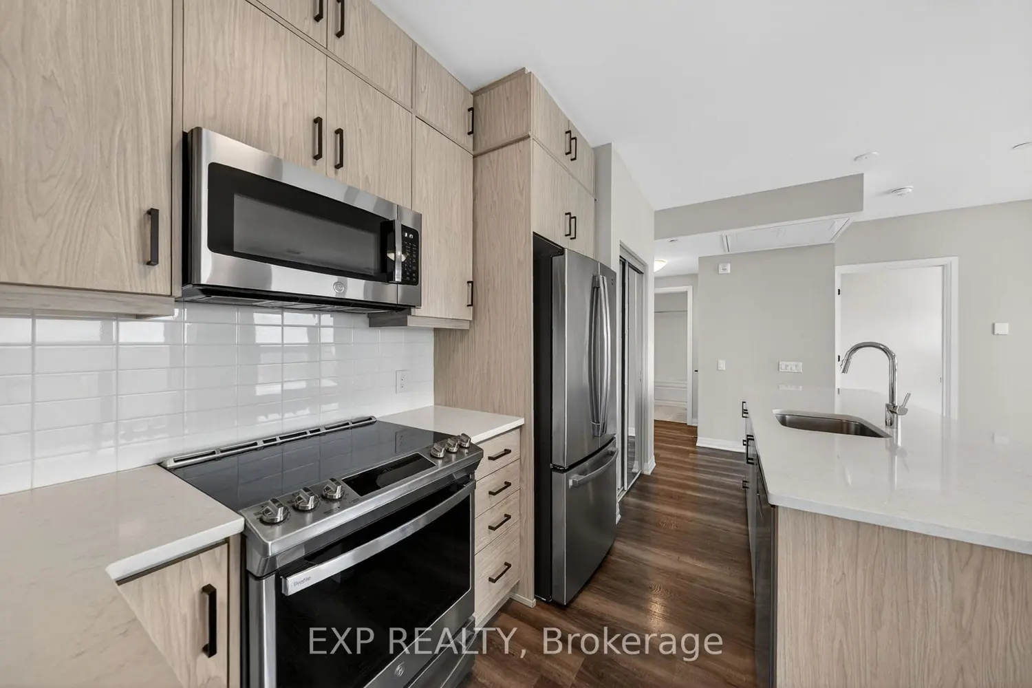 Additional image 6 of 95 Dundas Street 509