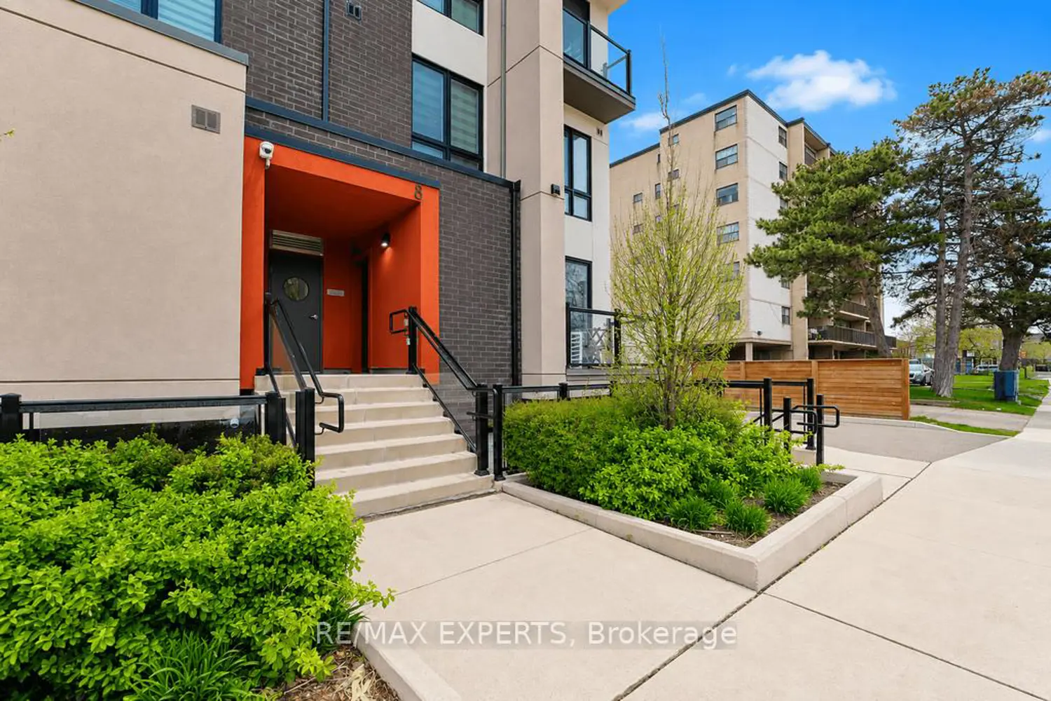 Additional image 4 of 8 Marquette Avenue 7
