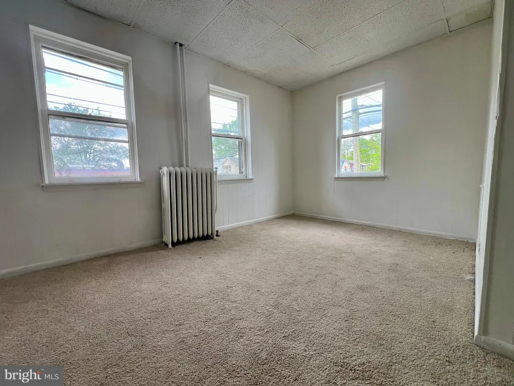 Additional image 8 of 1001 Clifton Avenue Unit 2F, Darby, PA 19023